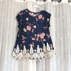 Xhilaration navy floral top